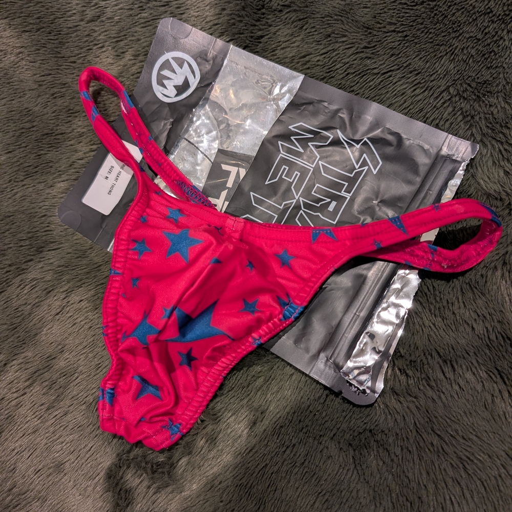 Pink Star-Patterned Bikini Bottom - image 1